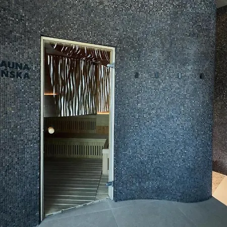 Wave - Black Swan - Studio Apartment Miedzyzdroje Exterior photo